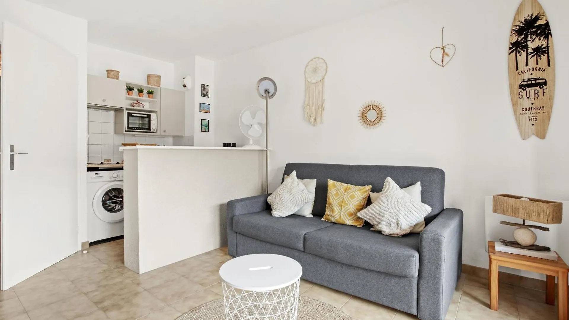 Studio Le Castello 150M De La Plage Frejus Apartment