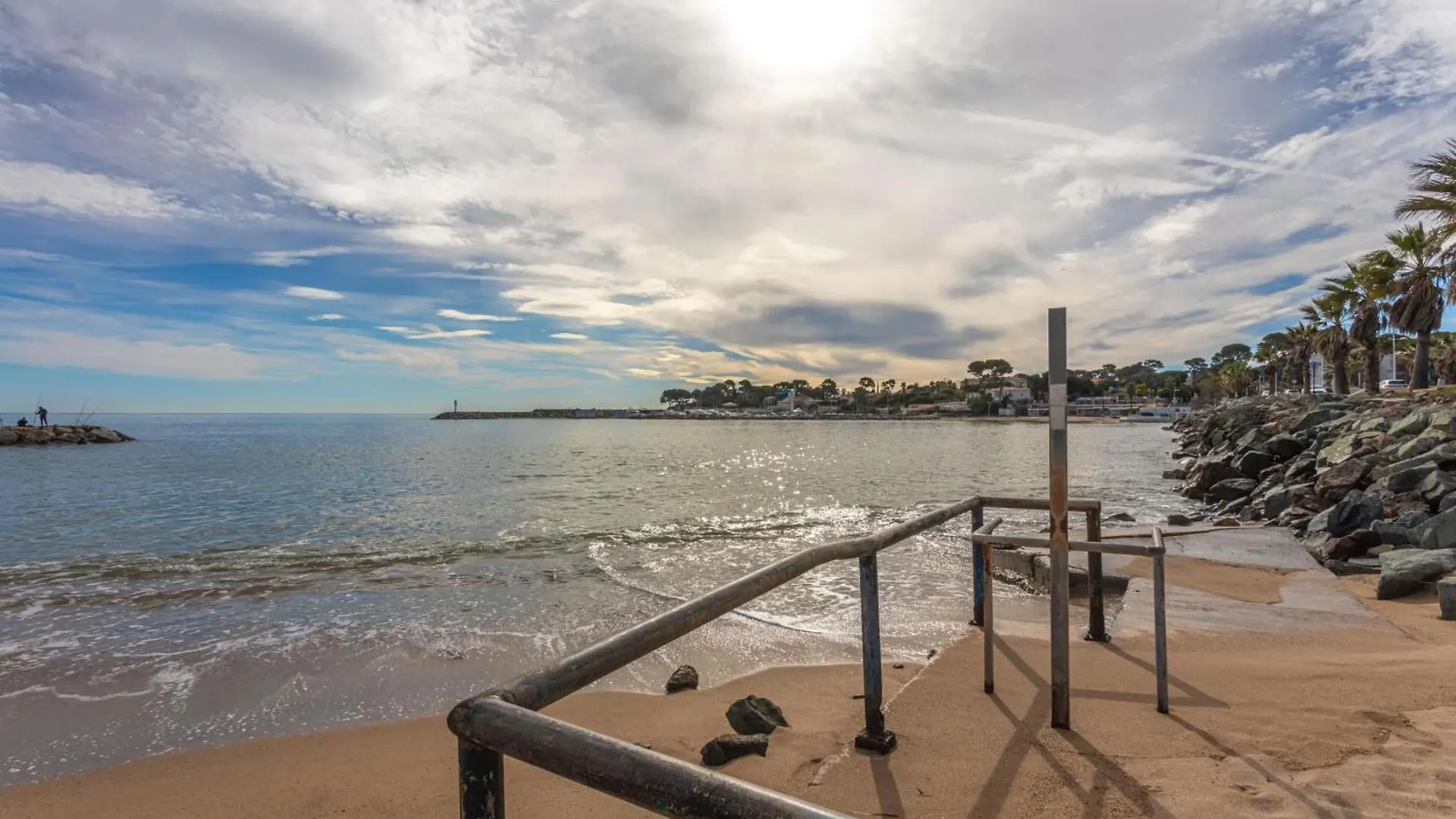Studio Le Castello 150M De La Plage Frejus 0*,